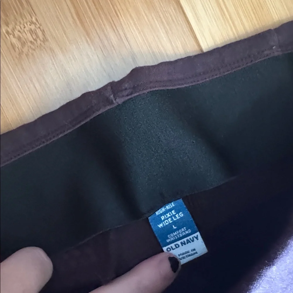 Old Navy High Waisted Pull On Pixie Wide Leg Pants - Picture 2 of 3